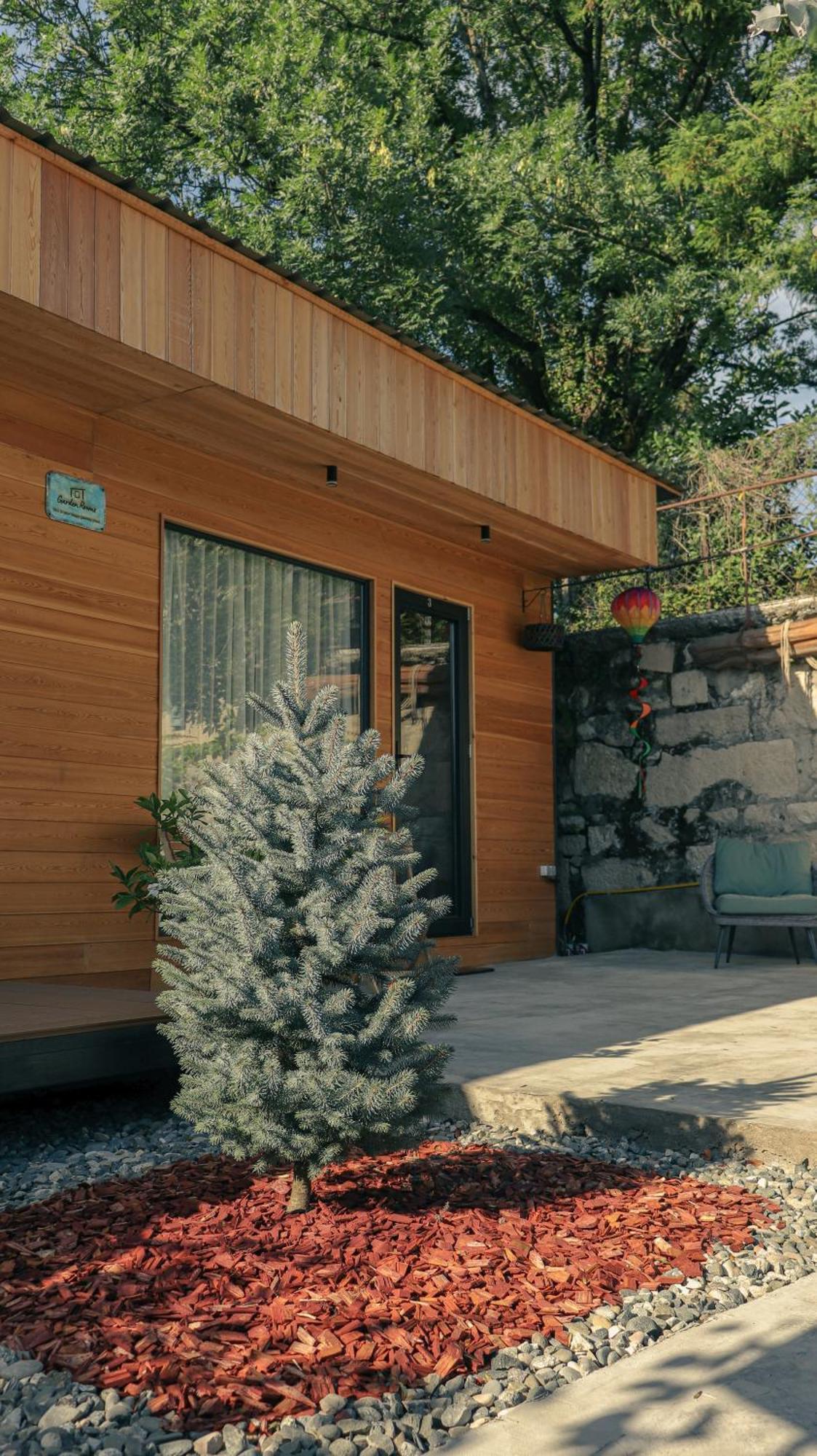 Garden Rooms In Kutaisi Luaran gambar